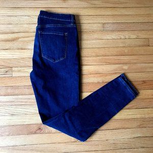 GAP True Skinny Jeans size 29R - almost new